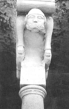 Skulptur an St. Viktor